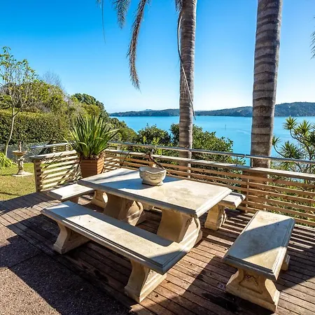 Palms On Kennedy Point - Stay Waiheke Te Whau Bay Exterior photo