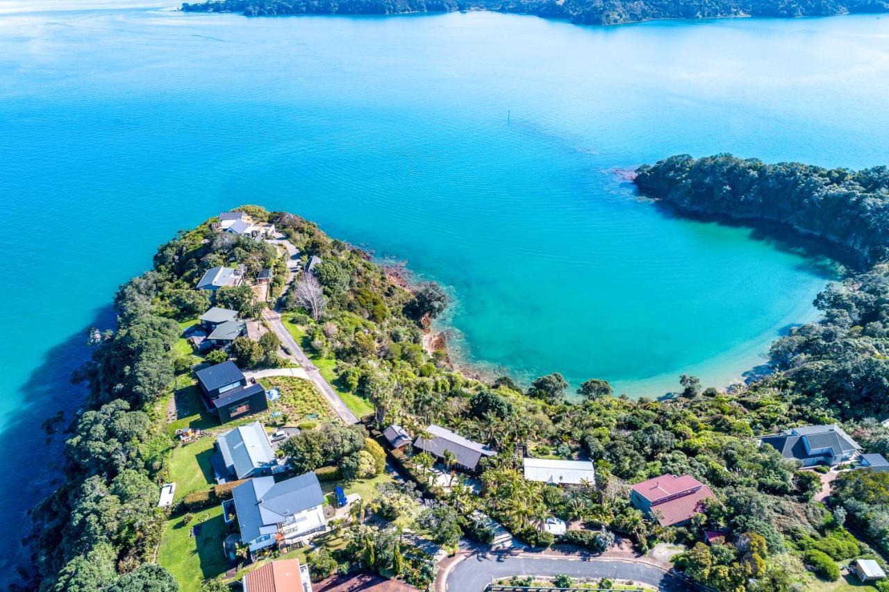 Palms On Kennedy Point - Waiheke Te Whau Bay