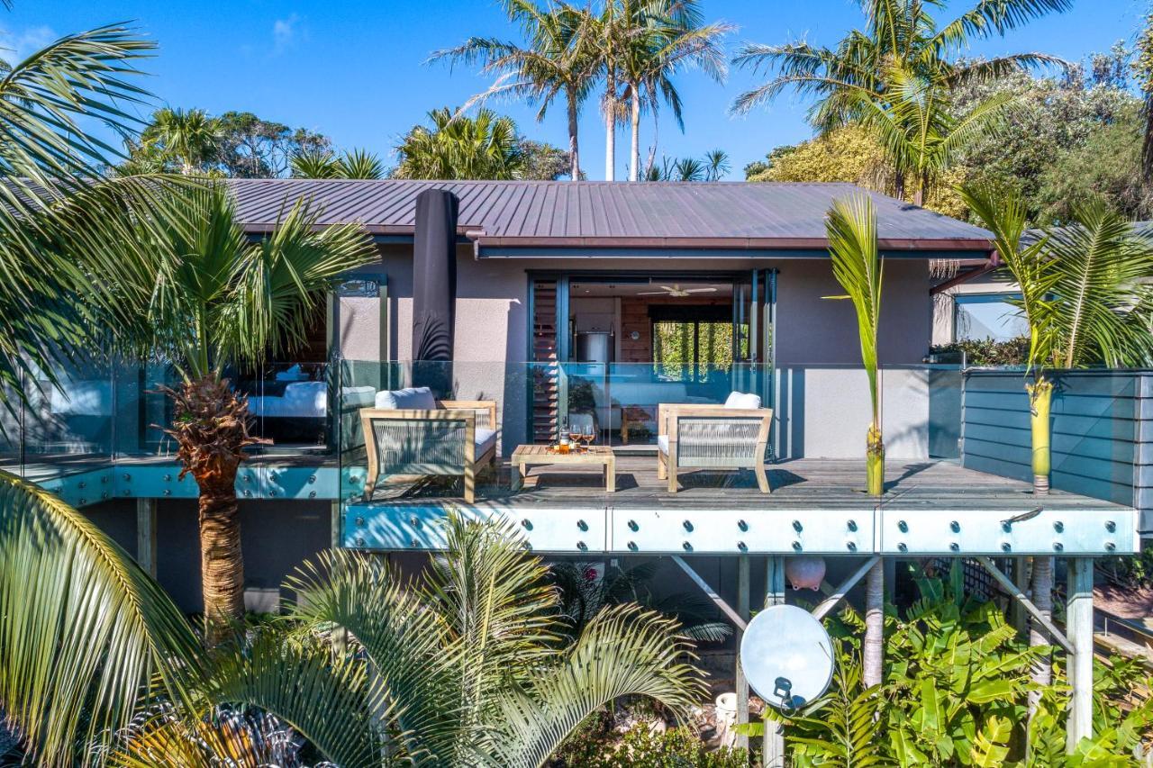 Palms On Kennedy Point - Waiheke *