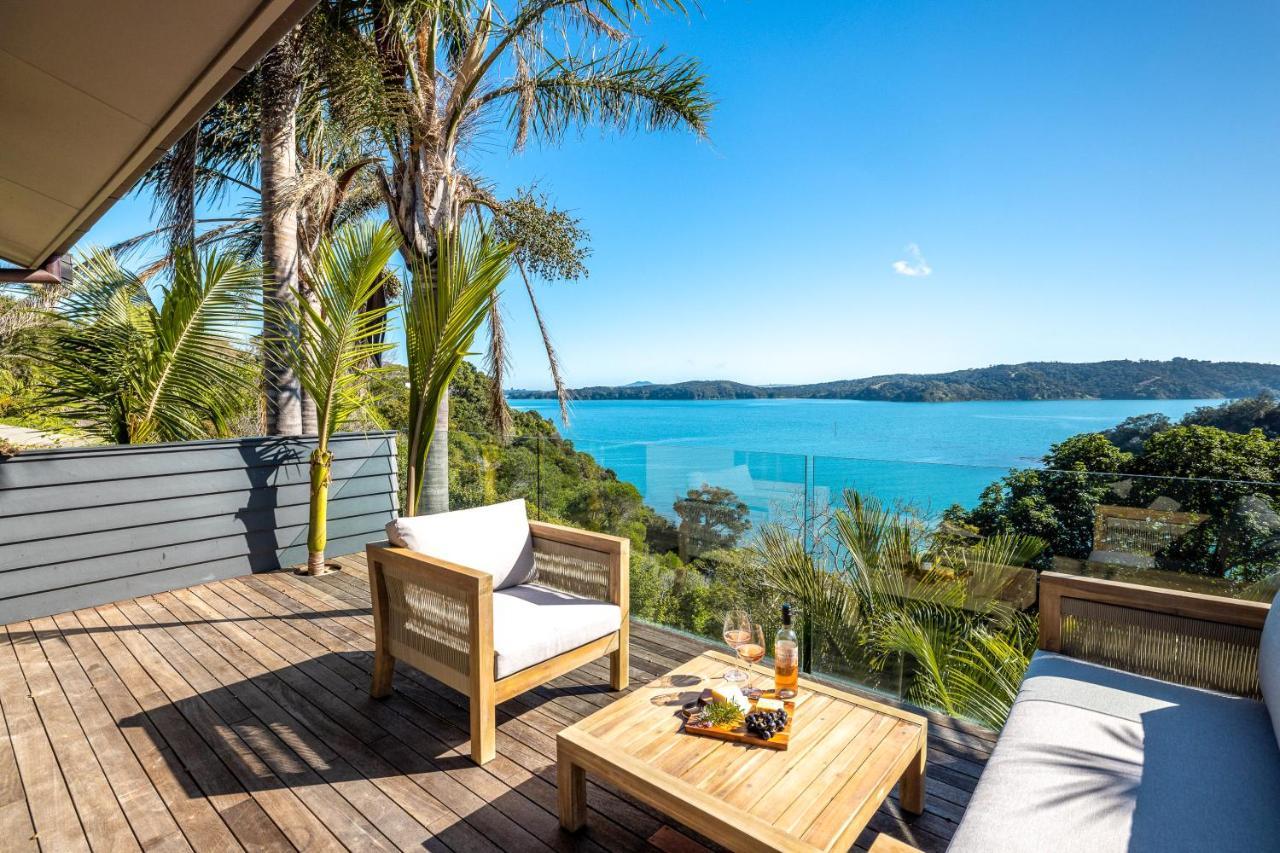 Palms On Kennedy Point - Waiheke Holiday home
